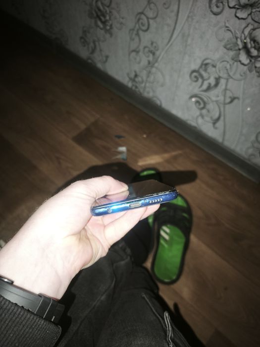 Продам Poco x3 pro 8/128