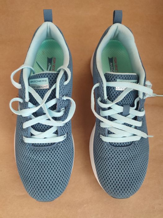 26cm 40 39 Skechers buty do biegania Arch Comfort