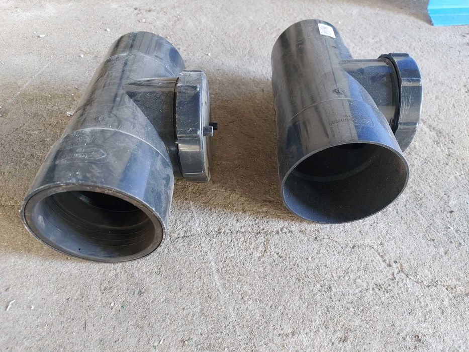 GAMRAT Rewizja rury 110mm PCV  czarna