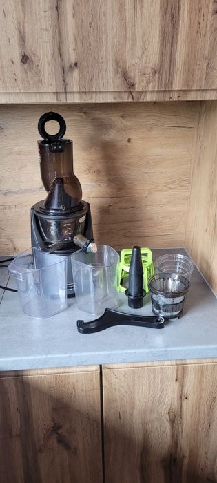 Wyciskarka wolnoobrotowa Kuvings Evo820