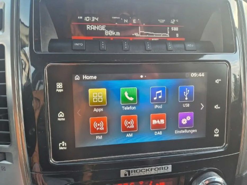 Mitsubishi Pajero      2017