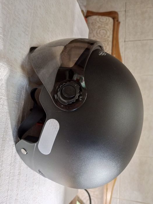 Шлем. Для скутера. Для велосипеда.