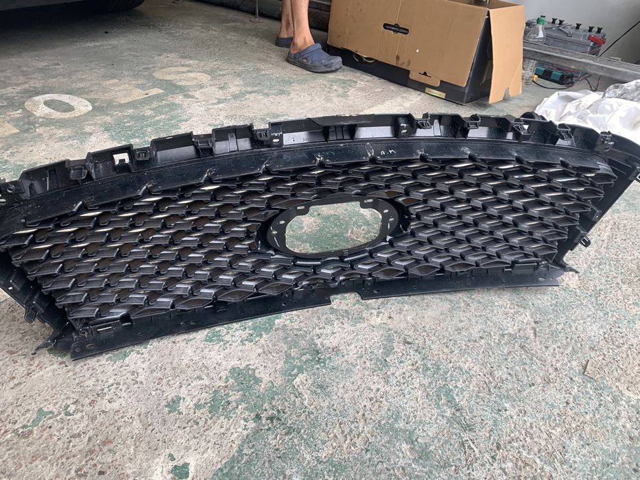 Решетка радиатора grill Infiniti QX50 19