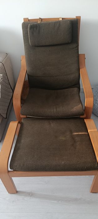 Poltrona em Madeira Ikea