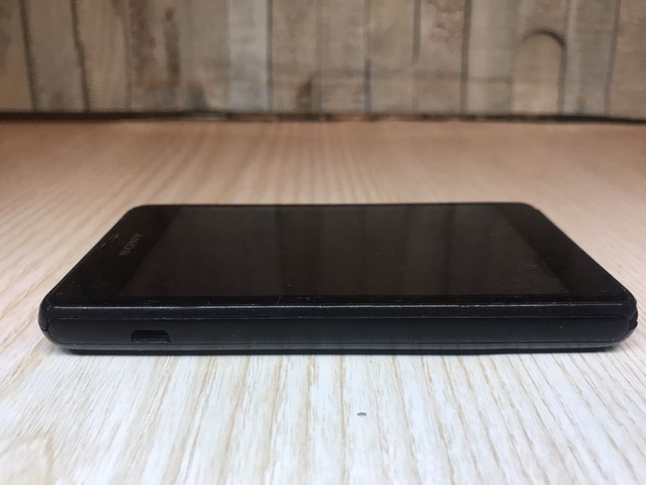Sony Xperia E1 Dual D2105
