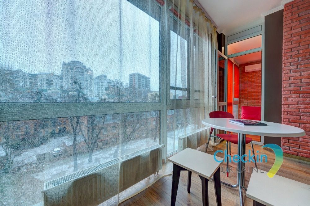 Современная двухкомнатная квартира на улице Златоустовской, 34