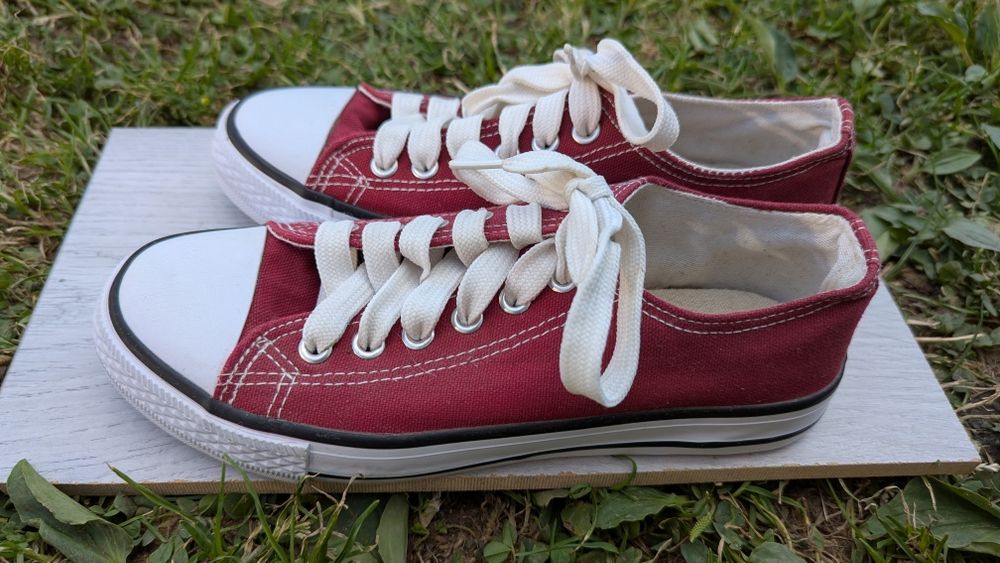 Жіночі кеди стан нових, 36 розмір