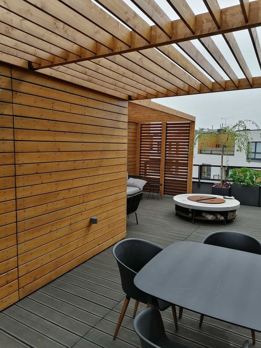 pergola drewniana BSH architektura ogrodów taras zadaszenie poliwęglan