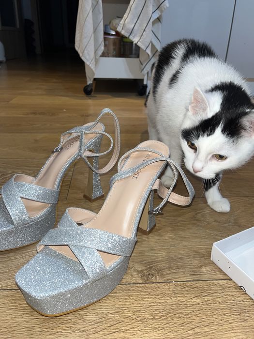 Świecące szpilki Dame Rose