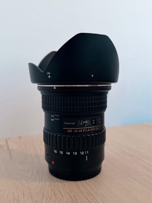 Canon EOS 250D.
