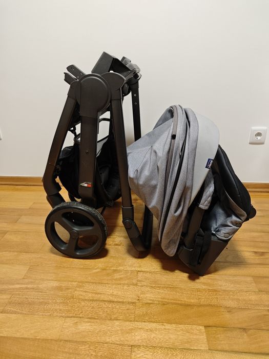 Carro carrinho bebé Chicco + alcofa