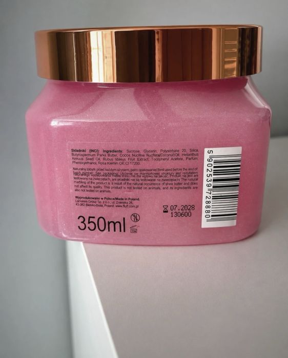 Fluff Raspberry Milkshake Body Wash Scrub 350 ml NOWY