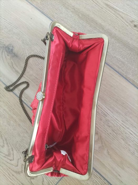 Torebka czerwona