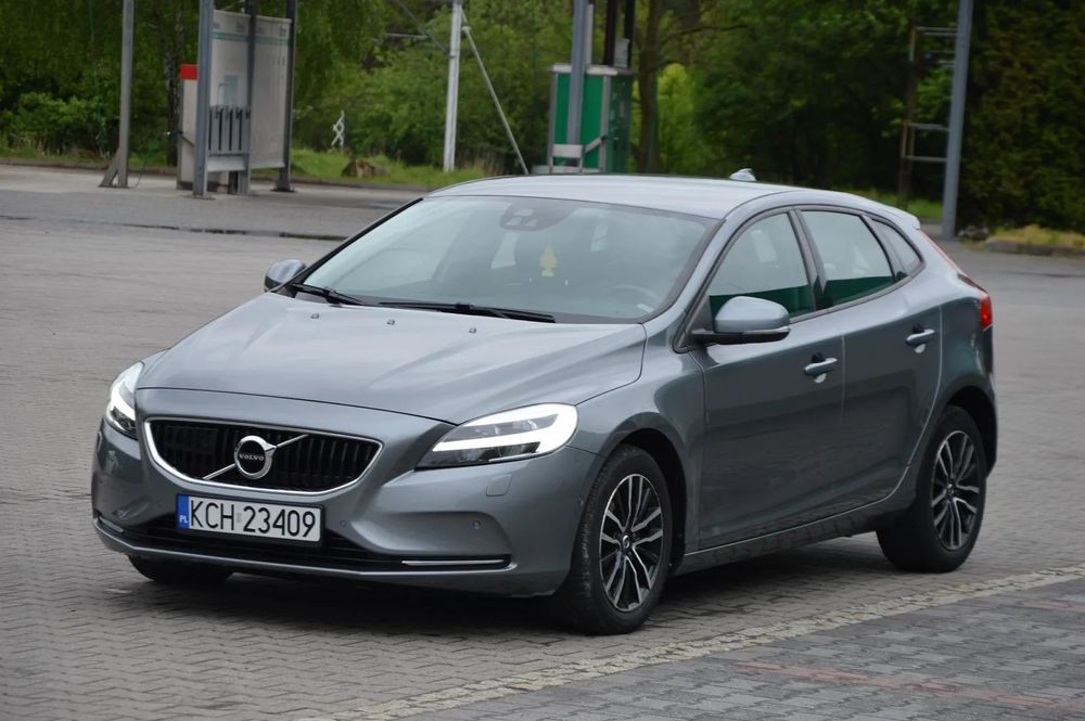 Volvo V40 BLIS / tylko 131 tys. km / ASYSTENCI / 2x kluczyk / LED+LIFT / zamiana