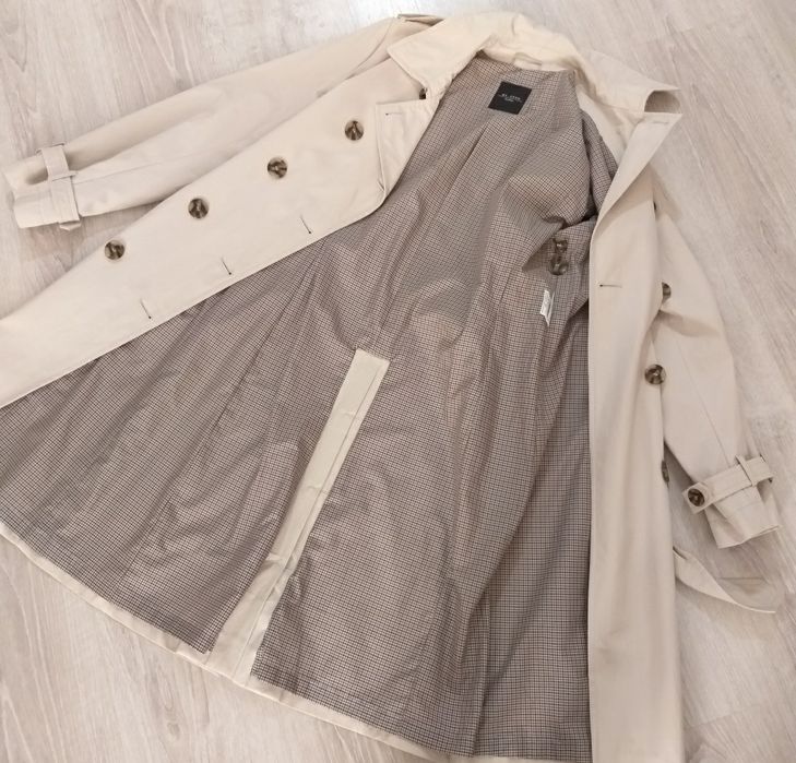 Продам плащ Weekend Max Mara
