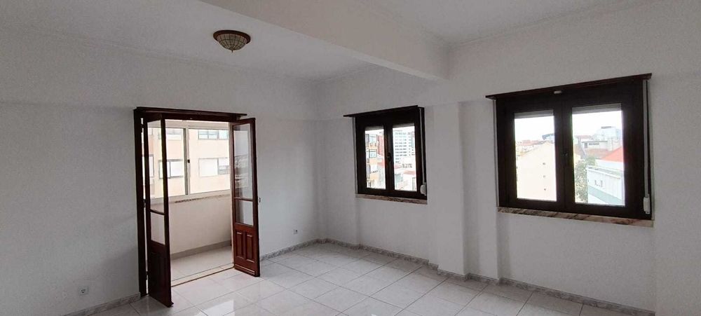 Apartamento T2 Moscavide/Olivais Lisboa com vista Rio Tejo