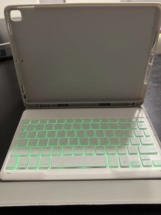 Силіконовий чохол для планшета