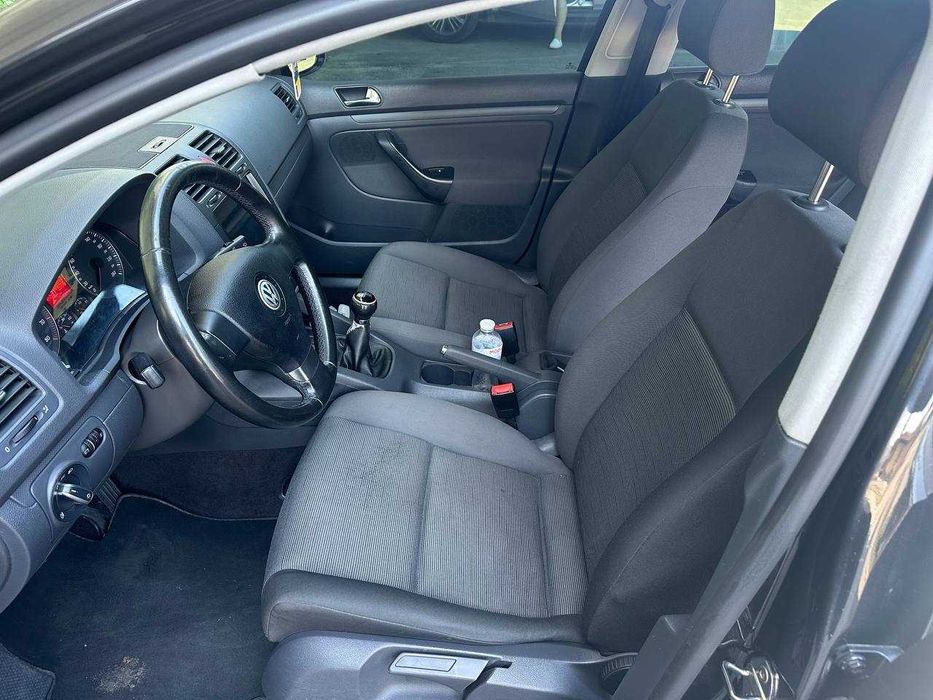 Volkswagen Golf 2005
