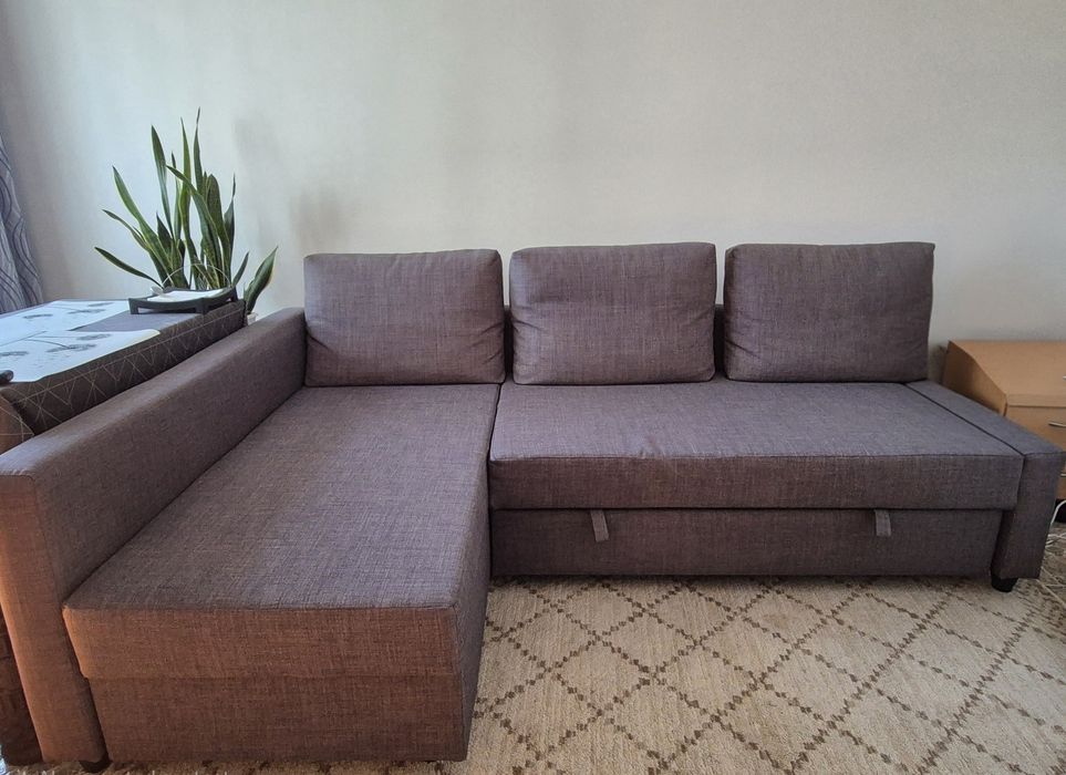 Sofá-cama IKEA FRIHETEN em muito bom estado