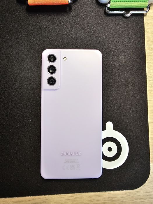 Lawendowy Samsung Galaxy S21 FE 6/128 z wymienioną baterią