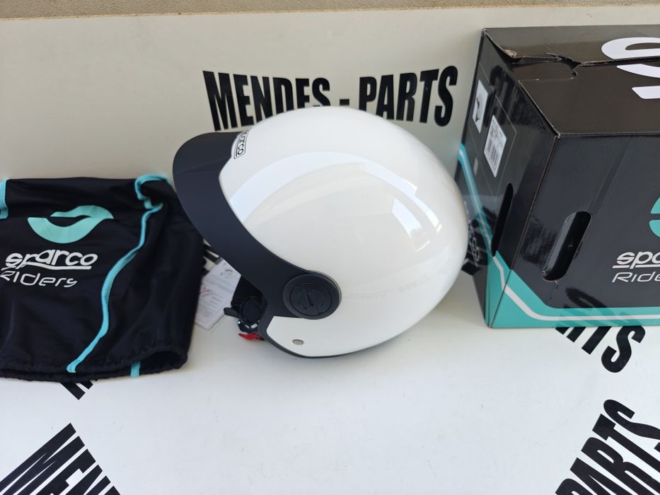 Capacete sparco competição