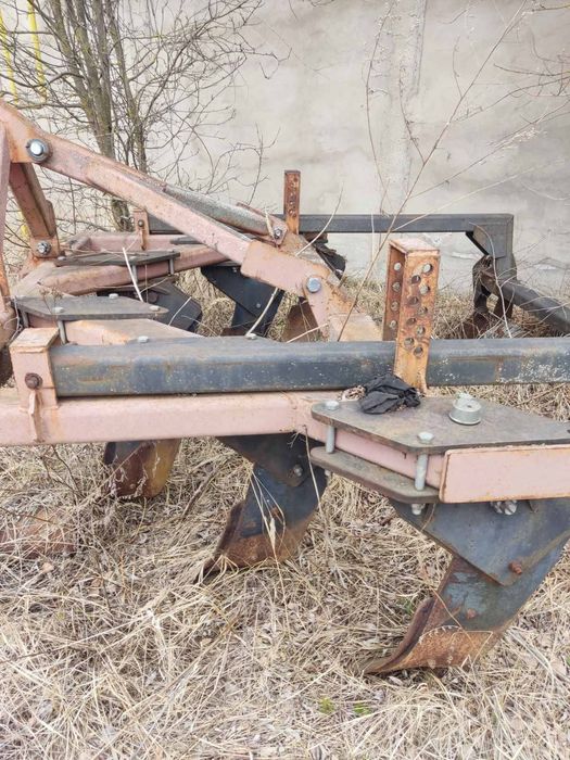 Глибокорозпушувач ГРУ-2.4, ГР- 2.5 чізель з грудобоєм на 4 та 6 стійок, 2024 р.в
