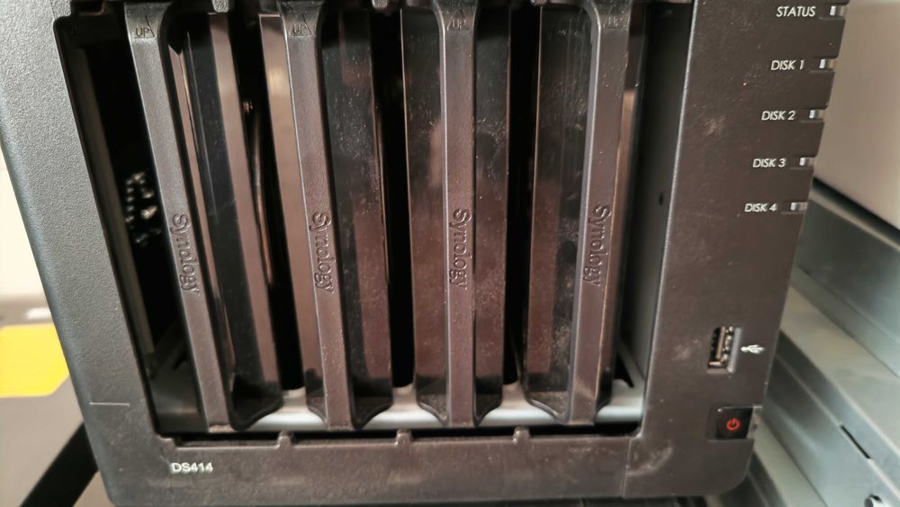 NAS Synology e Qnap Varios modelos c\ discos incluidos Portes gratis