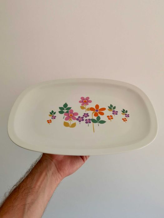 Travessa de cerâmica com padrão floral multicolorido  – SPAL