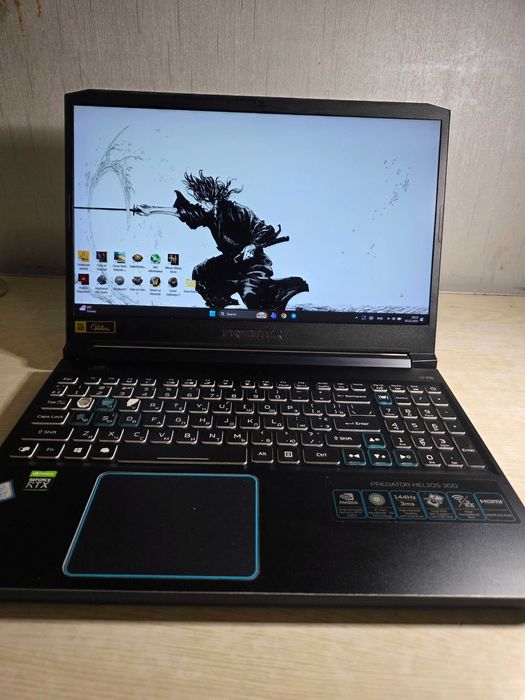 Ноутбук Acer Predator Helios 300 15.6, i7-9750h, RTX2060, RAM 32gb RGB