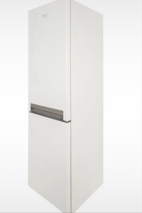 Frigorífico Ariston Hotpoint H8 A1E W