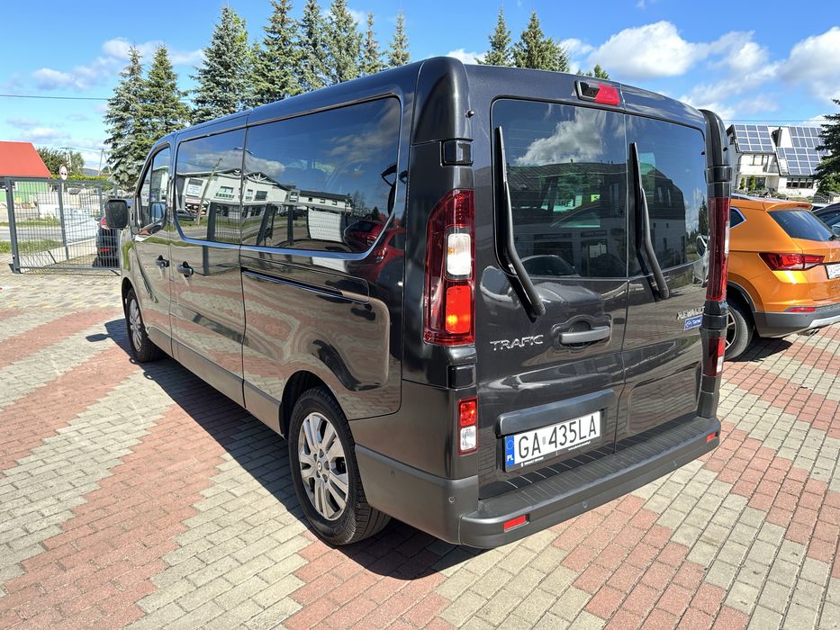 Wynajem Bus 9- osobowy. Renault Trafic 2,0 Dci Moc 150 KM. 2024 rok