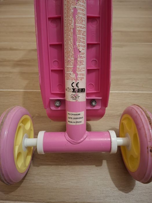 Trotinete Infantil Minnie Mouse 3 Rodas – Rosa (Até 20 kg)
