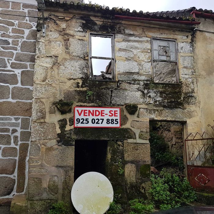 Reconstrução de uma moradaia