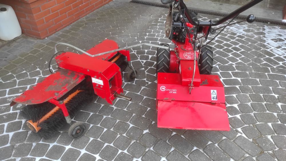 Zamiatarka (odśnieżarka)spalinowa Alko