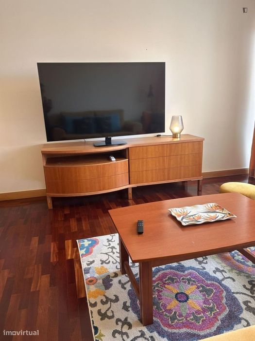 Apartamento com 2 quartos - localizado em Funchal