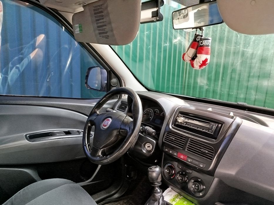 Продаж автомобіль Fiat Doblo Panorama