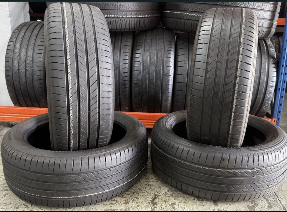 Pneus 225/50r18 Bridgestone Alenza 001 com 80% de piso