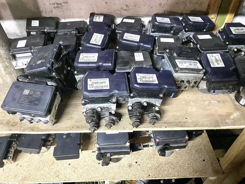 Блок  управления абс ABS насос гидравлический  BMW   VAG    MERCEDES