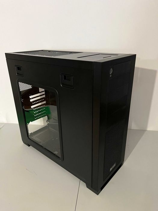 Caixa Corsair Obsidian 650D