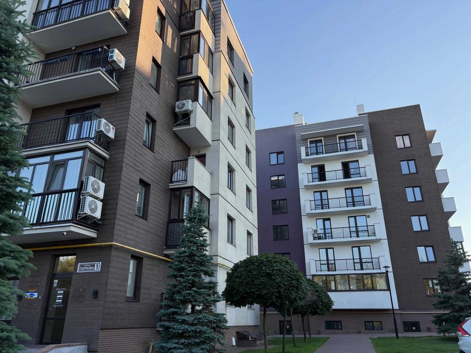Продаж комерційного приміщення м.Обухів в новому ЖК
