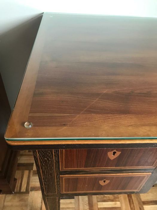 Secretaria com 5 gavetas