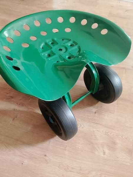 Mobilny fotel ogrodowy z regulacją wysokości