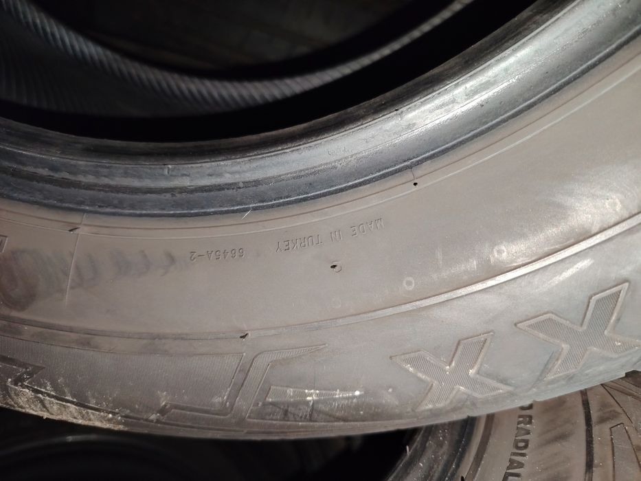 225 60R16 starmaxx
