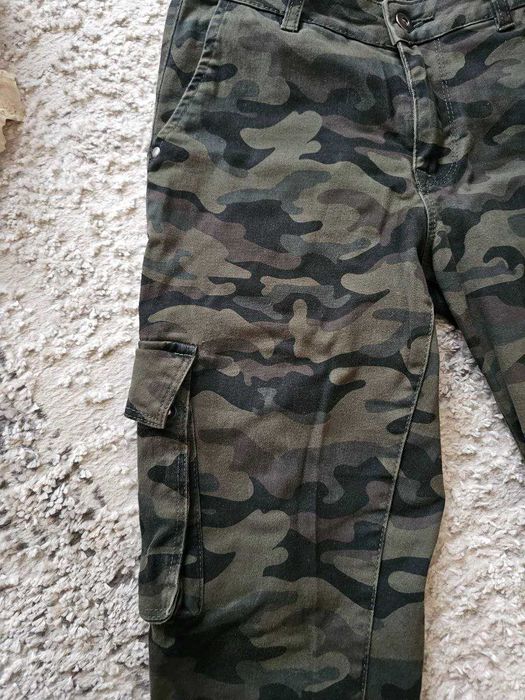 Spodnie Moro Reserved 34 XS