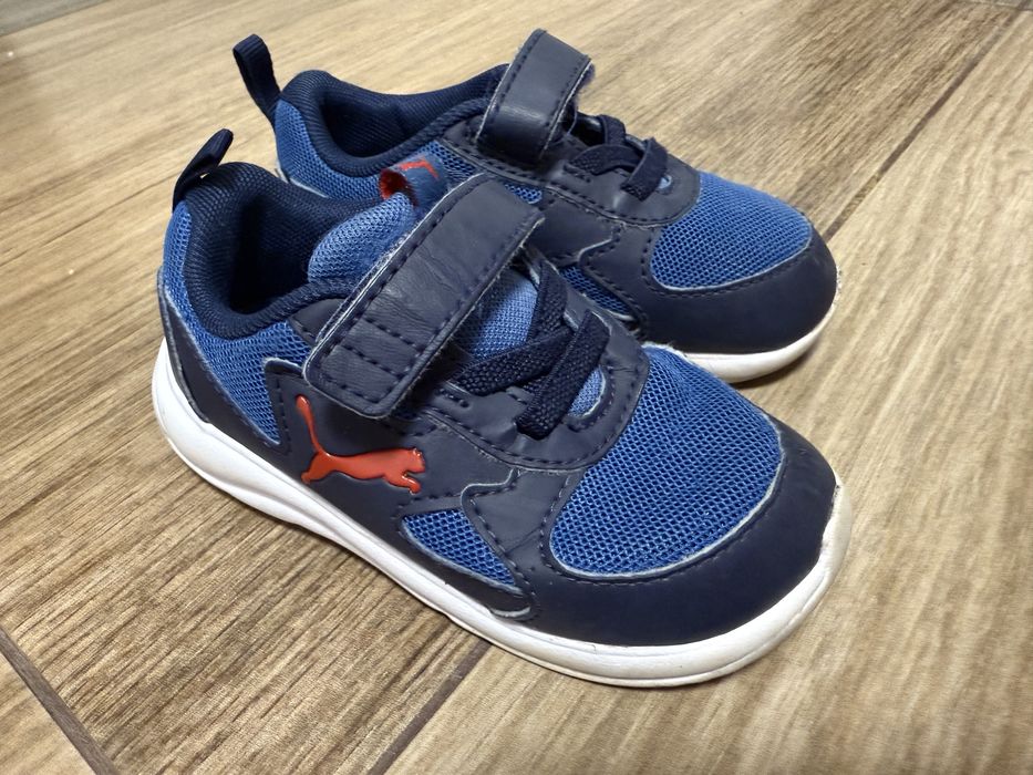 Дитячі кросівки Nike, Puma, Zara 22-23 розмір