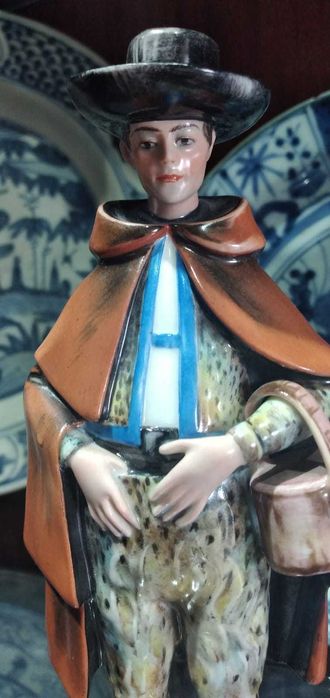 Escultura em porcelana da Vista Alegre, Alentejo