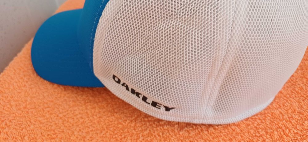 Boné  Novo OAKLEY