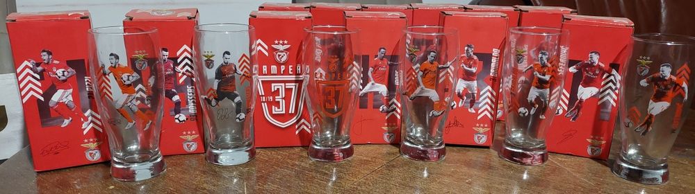 Copos coleção Benfica