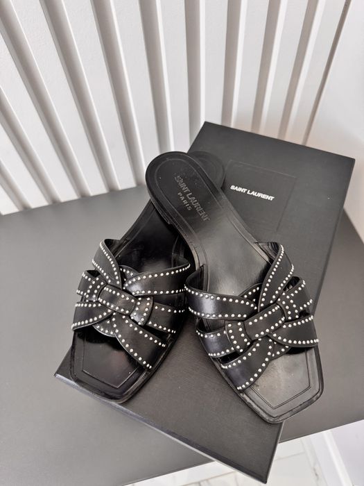 Шлепки Yves Saint Laurent
