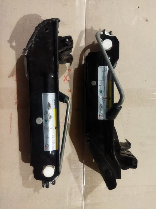 Домкрат  на Volkswagen Skoda Audi Seat